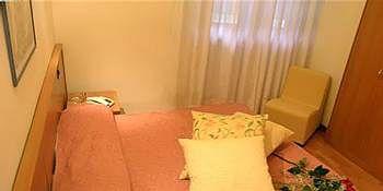 Hotel Tirrenus Perugia Buitenkant foto